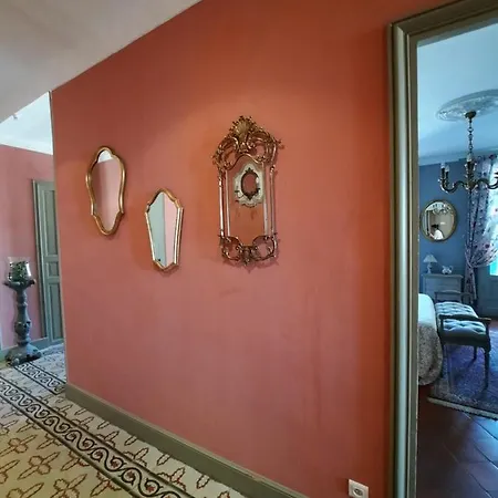 Chateau Sainte Cecile D'hotes / In Castle Chateau Sainte Cecile Bed & Breakfast