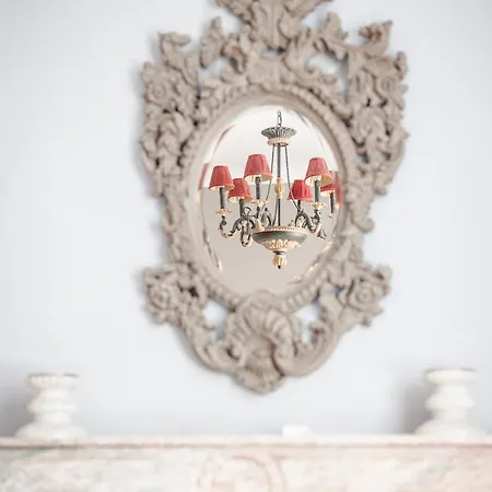 Bed & Breakfast Chateau Sainte Cecile D'hotes / In Castle Chateau Sainte Cecile